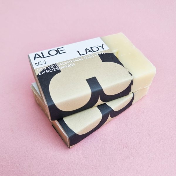 No.3 ALOE LADY